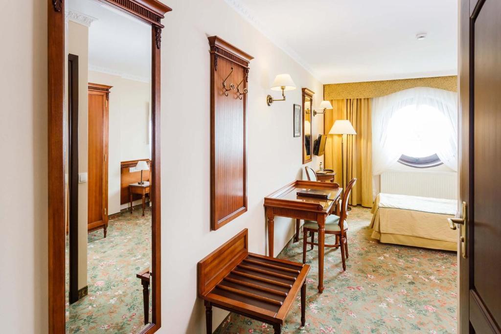 Hotel Duo Spa Janów Lubelski Oda fotoğraf