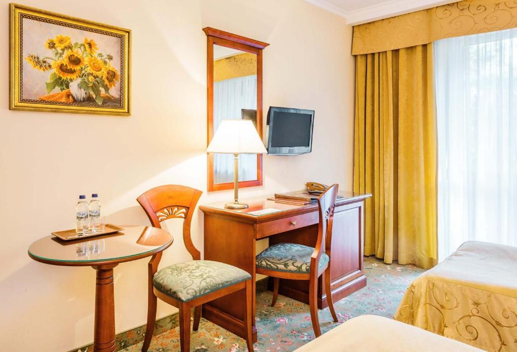 Hotel Duo Spa Janów Lubelski Oda fotoğraf