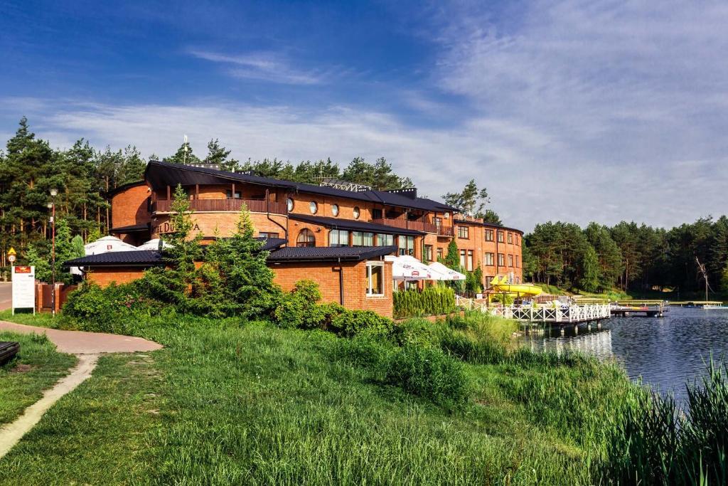 Hotel Duo Spa Janów Lubelski Dış mekan fotoğraf
